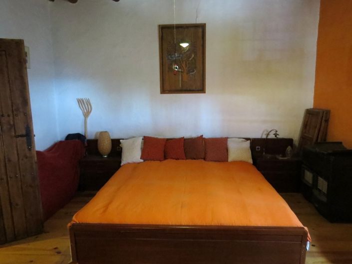 Image No.16-3 Bed Property for sale