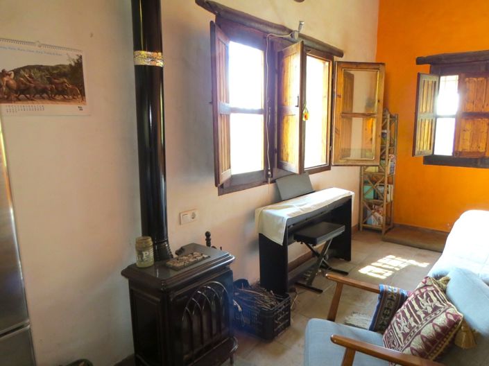 Image No.30-3 Bed Property for sale