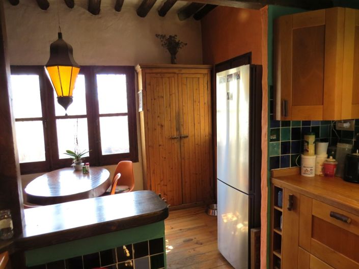 Image No.7-3 Bed Property for sale