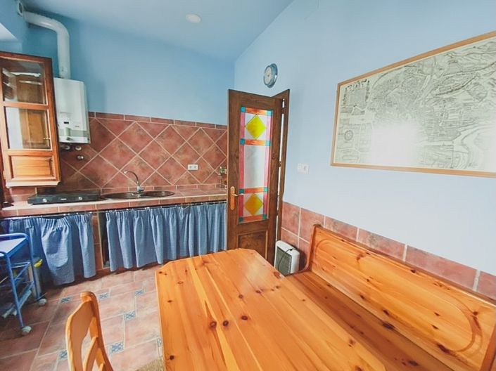 Image No.21-1 Bed Property for sale