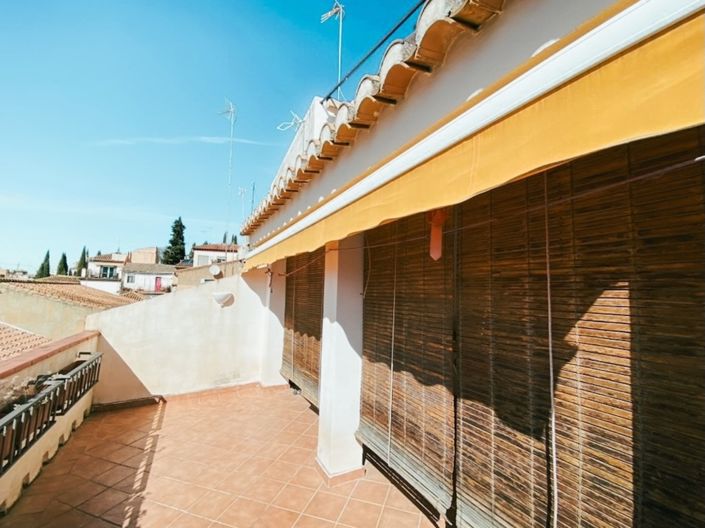 Image No.26-1 Bed Property for sale