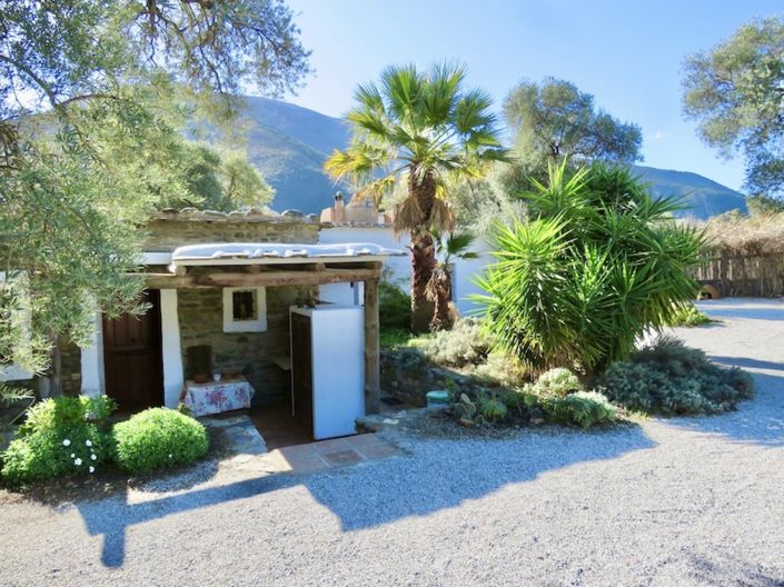 Image No.3-4 Bed Property for sale