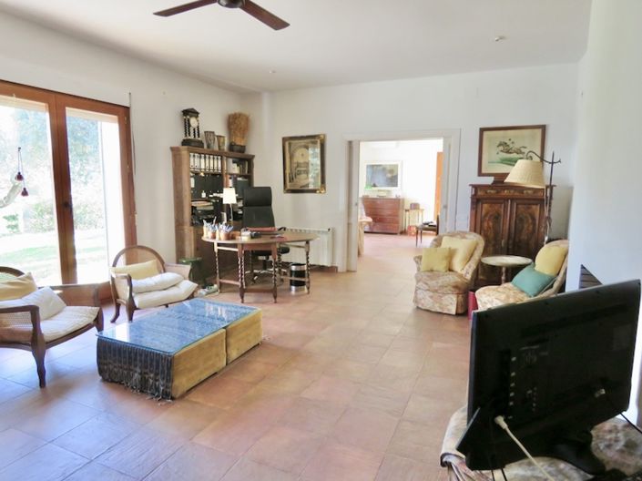 Image No.35-4 Bed Property for sale