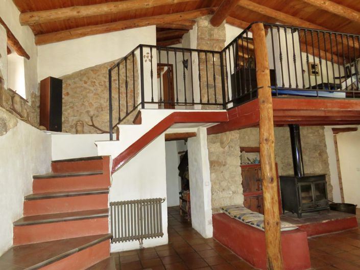 Image No.14-6 Bed Property for sale