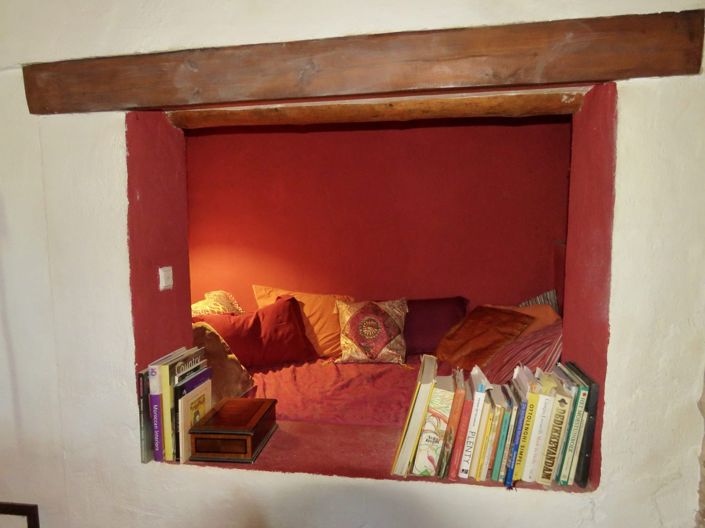 Image No.19-6 Bed Property for sale