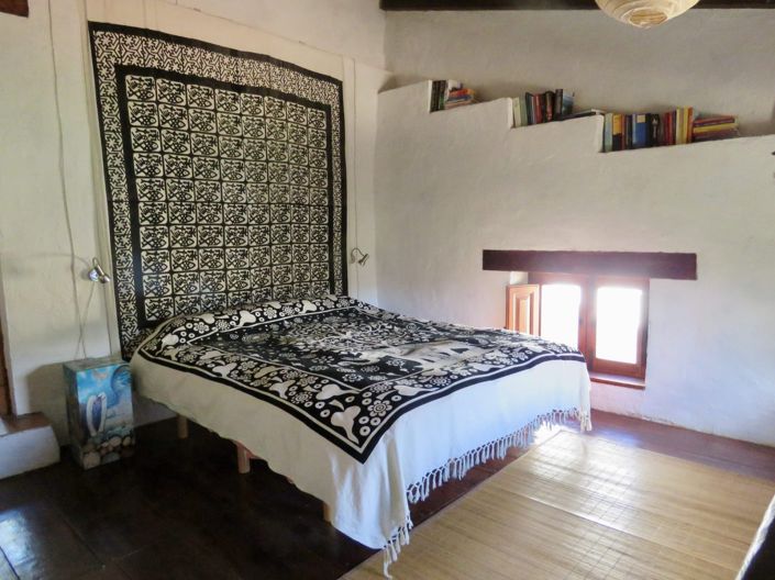 Image No.30-6 Bed Property for sale