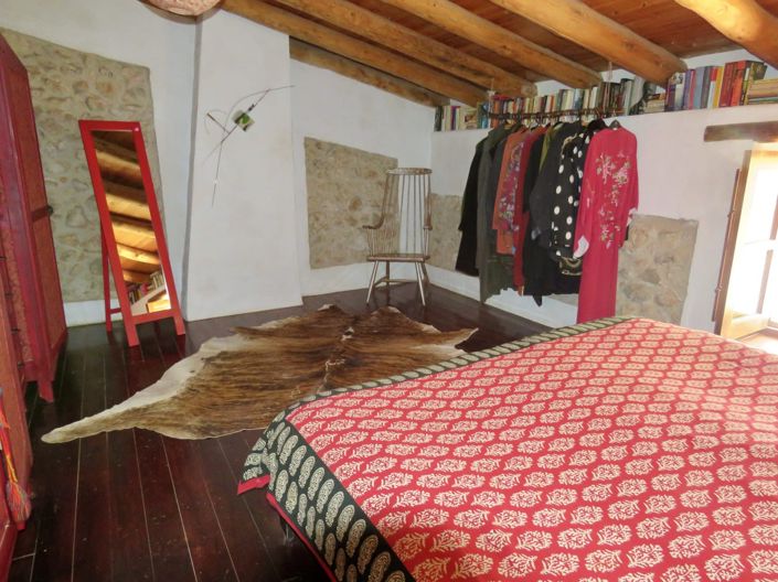 Image No.34-6 Bed Property for sale