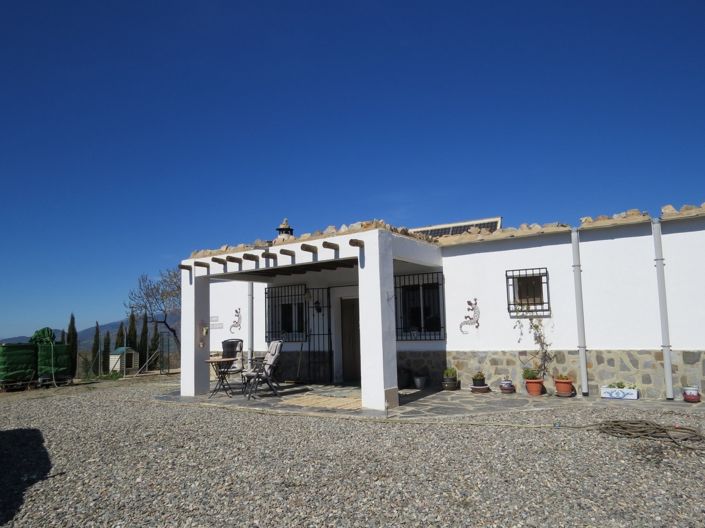 Image No.2-4 Bed Property for sale