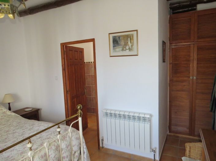 Image No.11-4 Bed Property for sale