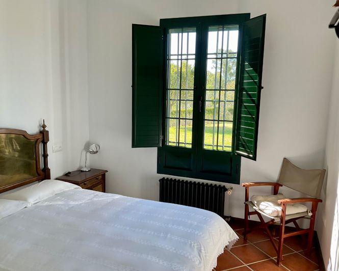 Image No.18-5 Bed Property for sale