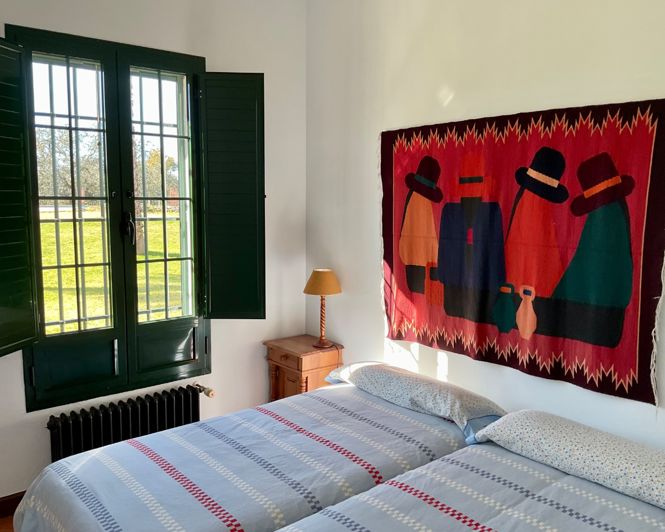 Image No.21-5 Bed Property for sale