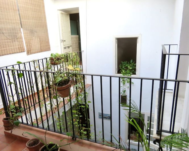 Image No.32-4 Bed Property for sale