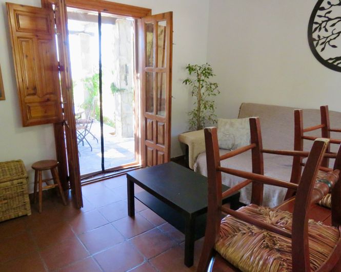 Image No.25-4 Bed Property for sale