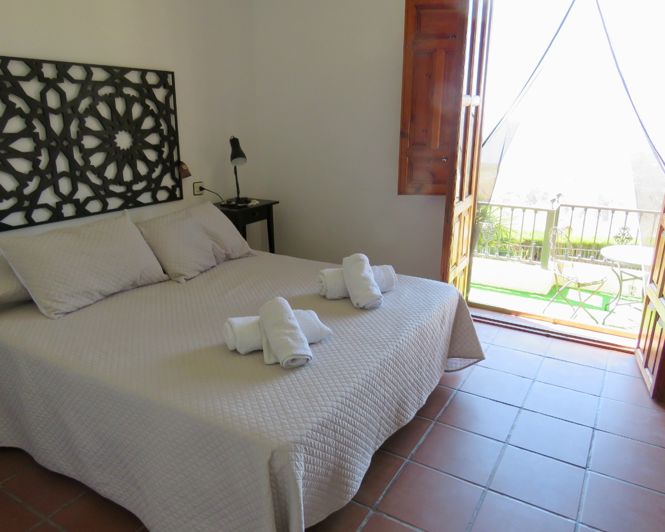 Image No.33-4 Bed Property for sale