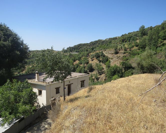 Image No.45-3 Bed Property for sale