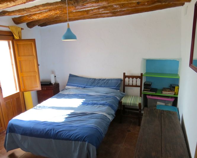 Image No.33-3 Bed Property for sale