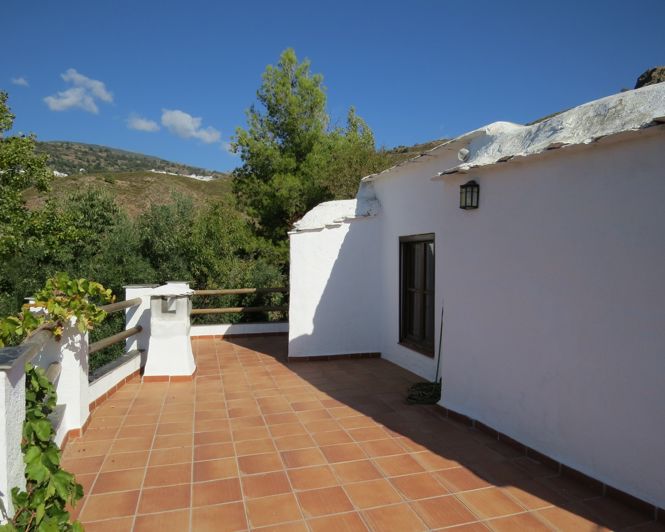 Image No.4-3 Bed Property for sale