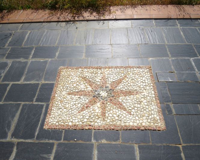 Image No.14-3 Bed Property for sale