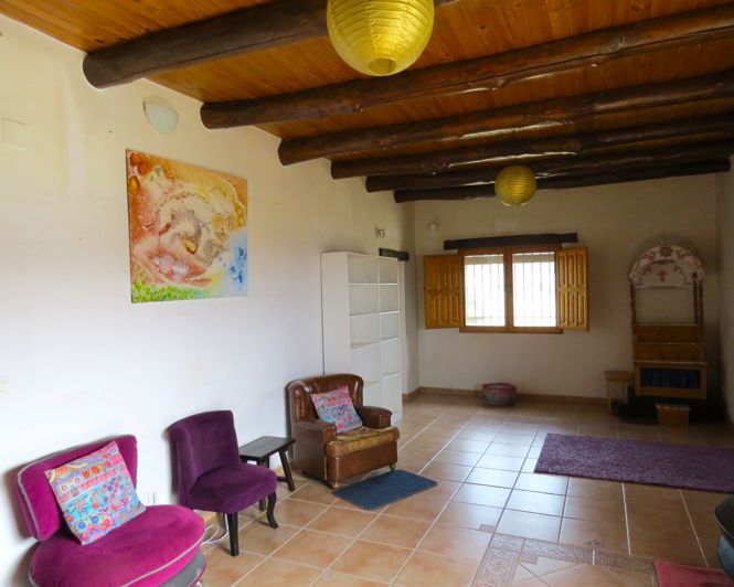 Image No.22-3 Bed Property for sale