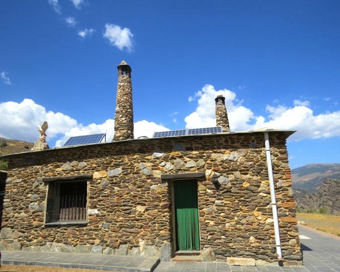 Image No.3-3 Bed Property for sale