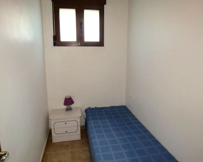 Image No.33-3 Bed Property for sale