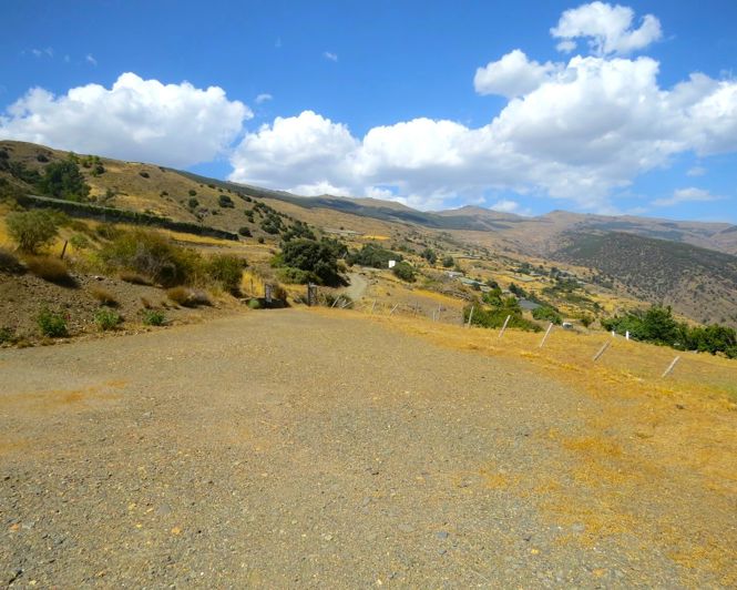 Image No.41-3 Bed Property for sale