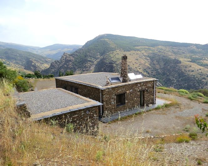 Image No.46-3 Bed Property for sale