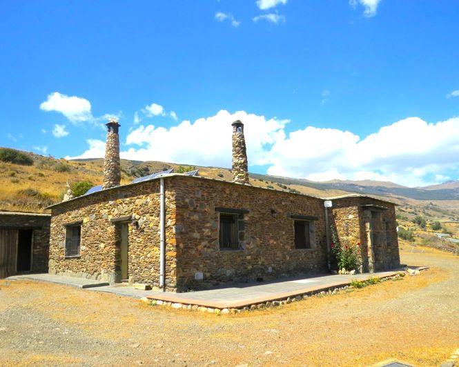 Image No.7-3 Bed Property for sale