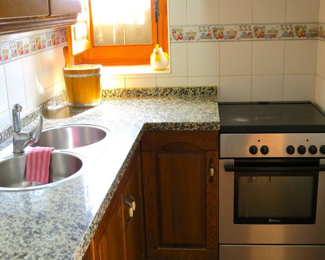 Image No.19-2 Bed Property for sale