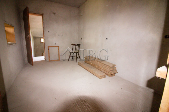 Image No.20-3 Bed House for sale