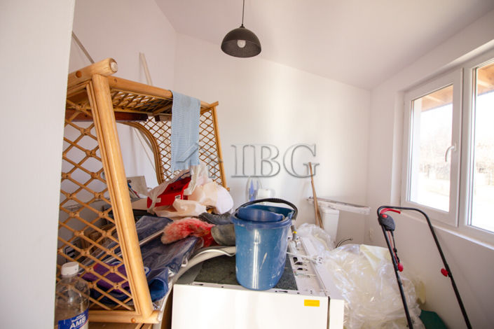 Image No.7-4 Bed House for sale