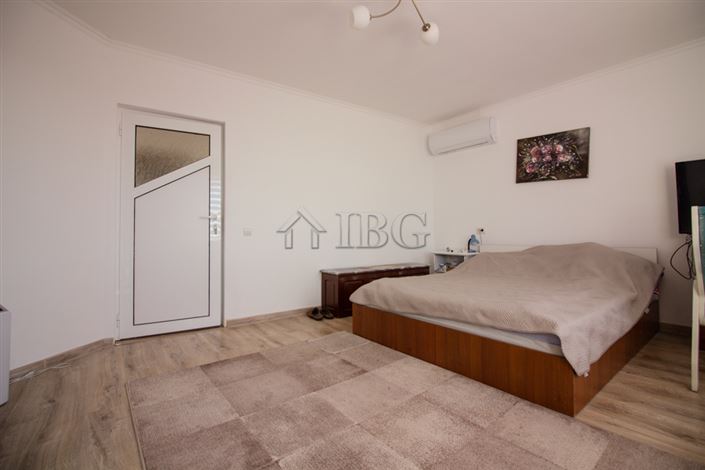 Image No.39-4 Bed House for sale