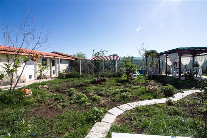 Image No.8-4 Bed House for sale