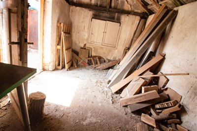 16633387162-bed-renovated-house-near-veliko-t