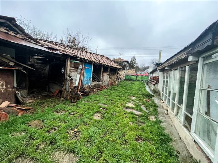 Image No.32-4 Bed House for sale