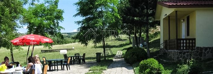 Image No.10-7 Bed Commercial for sale