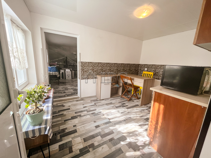 Image No.11-7 Bed House for sale