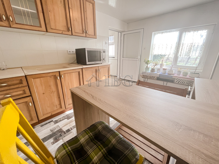 Image No.13-7 Bed House for sale