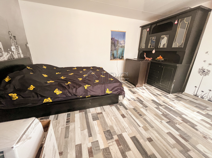 Image No.16-7 Bed House for sale