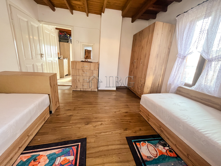 Image No.34-7 Bed House for sale