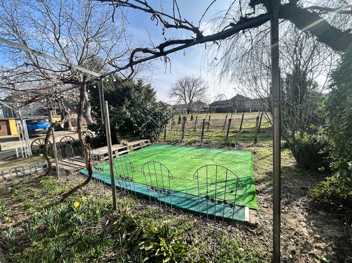 Image No.6-7 Bed House for sale