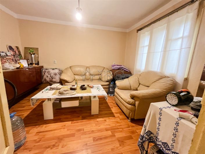 Image No.3-5 Bed House for sale