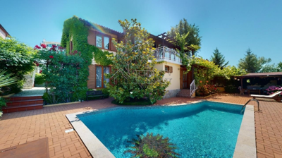 1 - Burgas, House