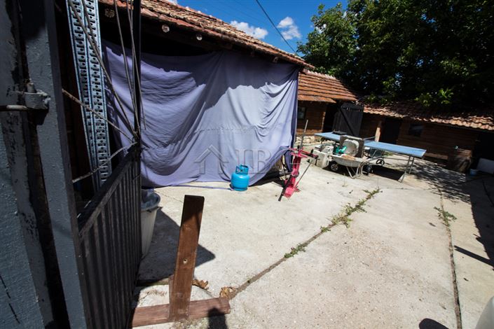 Image No.26-5 Bed House for sale