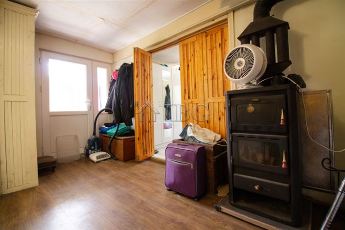 Image No.6-5 Bed House for sale