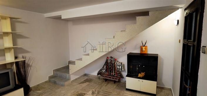 Image No.15-3 Bed House for sale