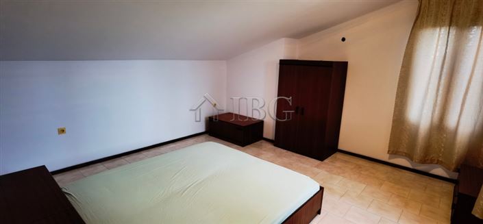 Image No.17-3 Bed House for sale