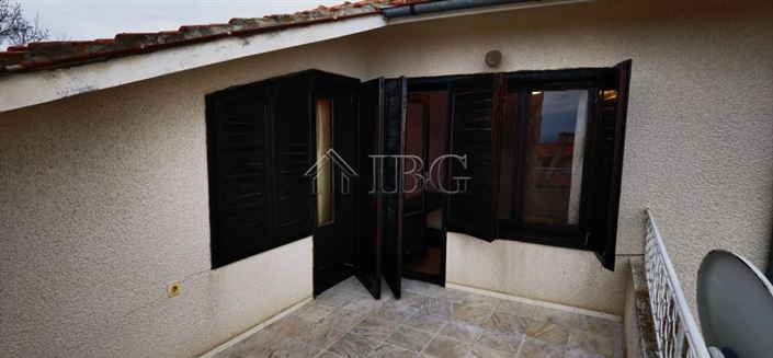 Image No.21-3 Bed House for sale