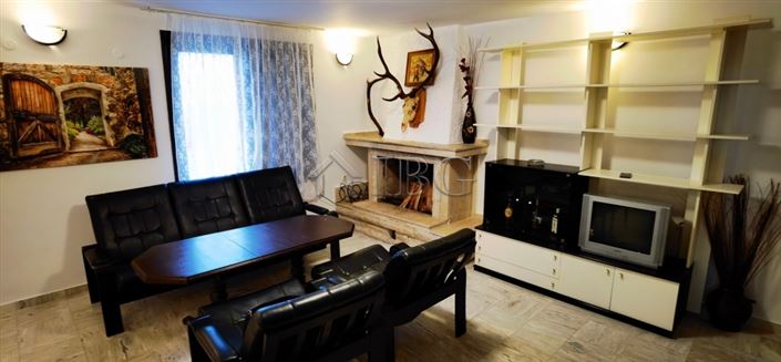 Image No.6-3 Bed House for sale