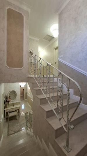 Image No.14-4 Bed House for sale